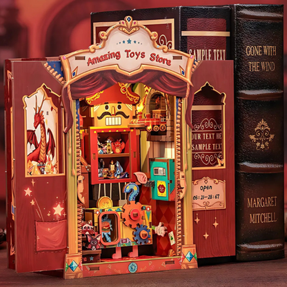 Magasin de Jouets Book Nook